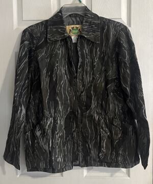 Vintage 70s/80s Camouflage Green Tiger Stripe Hunting Jacket Brand By Ideal (M)